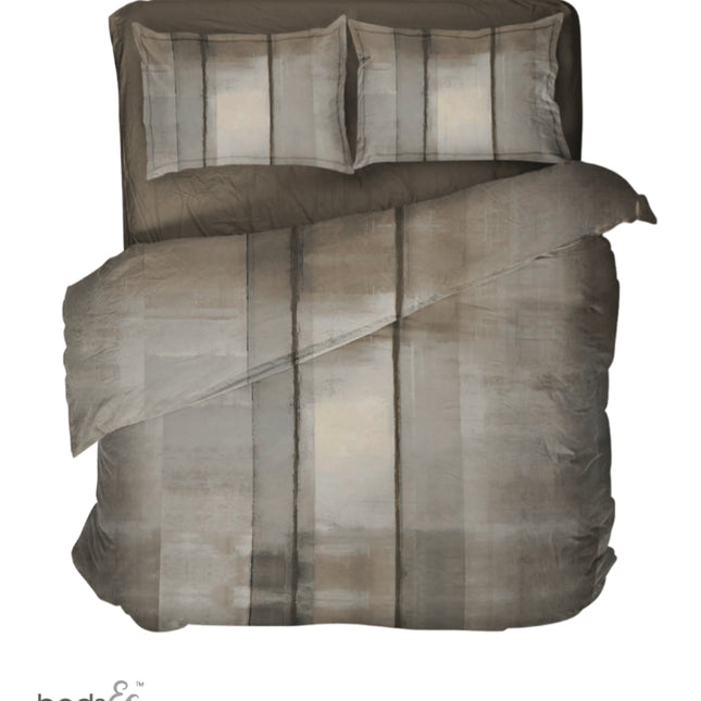 Sarom (CRAFTED STROKES) Bedsheets