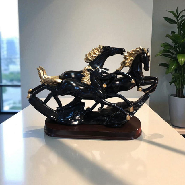 Black Royal horses Showpiece