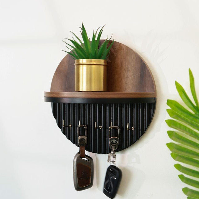 Round Wooden Key Holder
